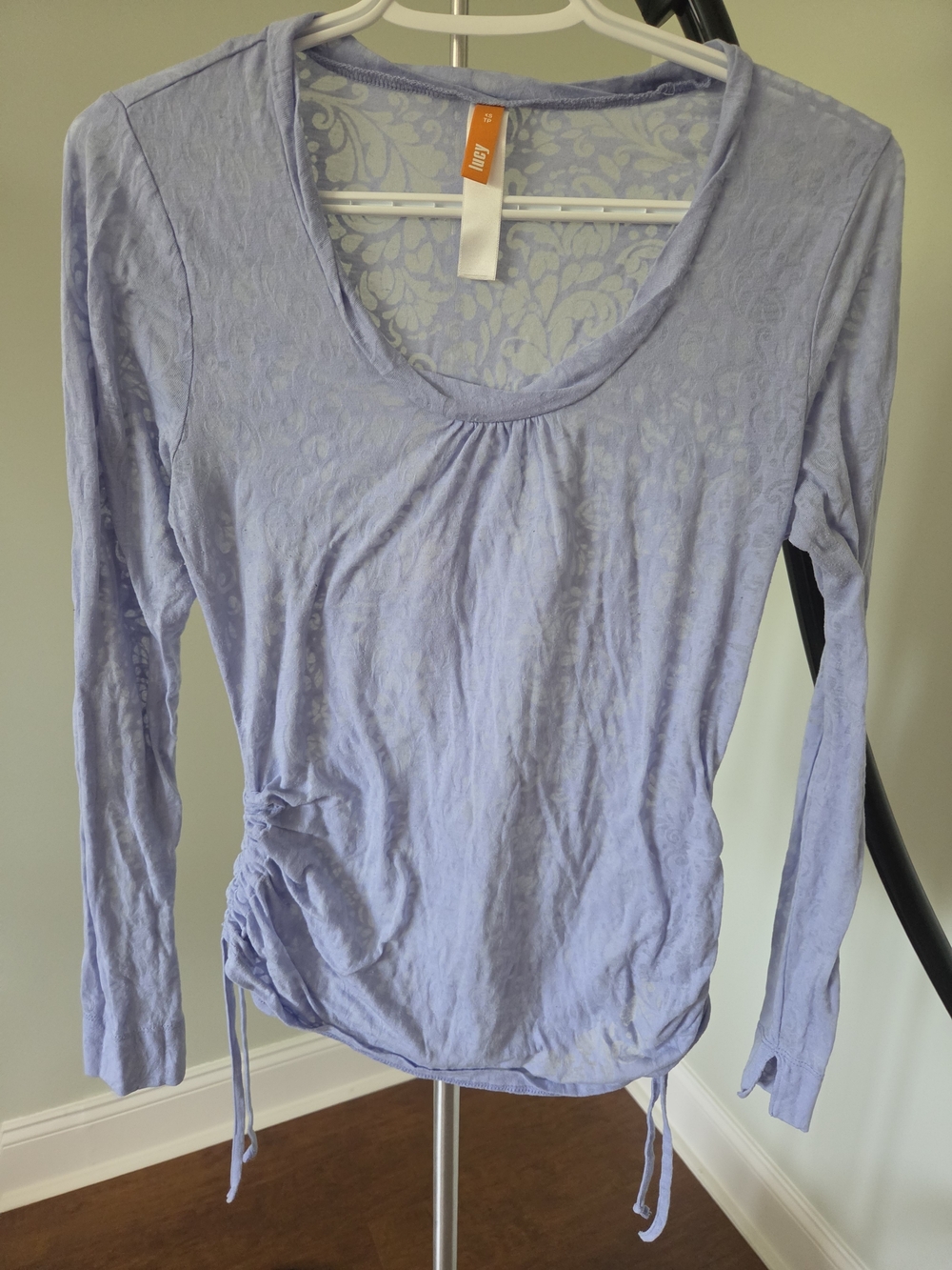 Lucy Lavender Long-Sleeve Scoop Neck Top